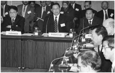 Behind-the-Scenes: Fragments  of the Aceh Peace Process in Indonesia
